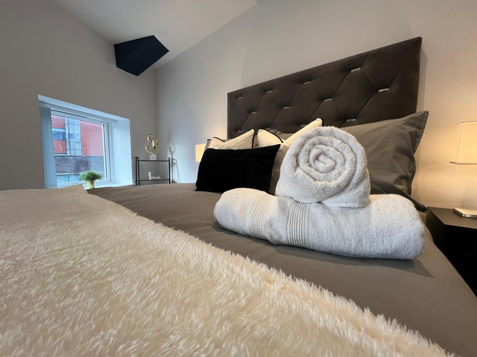 The Seven Suites Ливърпул Екстериор снимка